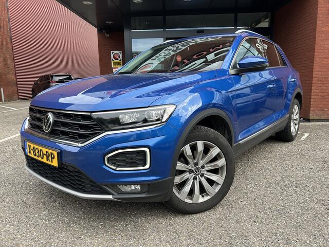 Volkswagen T-Roc 1.5 TSI Sport Business // FULL LED // APPLE CARPLAY / ANDROID AUTO // ADAPTIV CRUISE // KEYLESS // CAMERA
