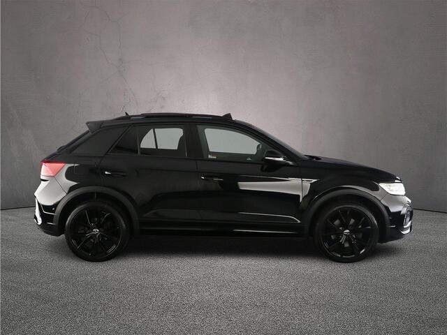 Volkswagen T-Roc R-Line Edition 1.5 TSI 150pk DSG Automaat Trekhaak, Panoramadak, LED matrix koplampen, Black Style, Beats audio, Achteruitrijcamera, Adaptive cruise control