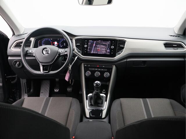 Volkswagen T-Roc 1.5 TSI Style Business/ lage km/ zeer mooi!