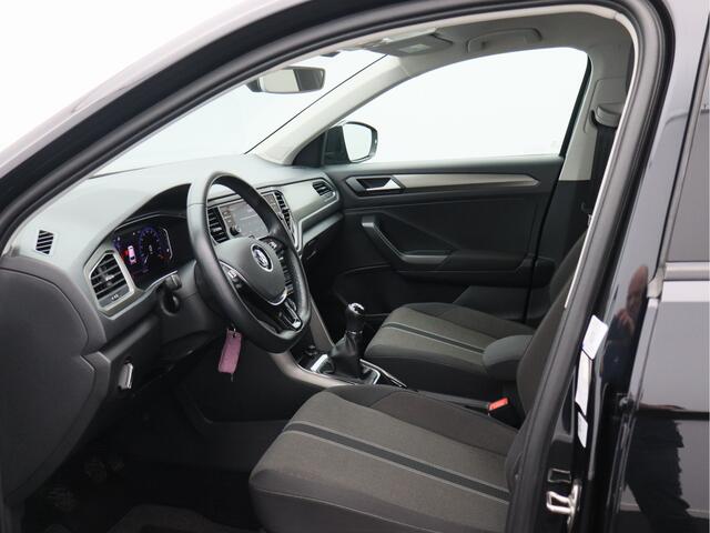 Volkswagen T-Roc 1.5 TSI Style Business/ lage km/ zeer mooi!