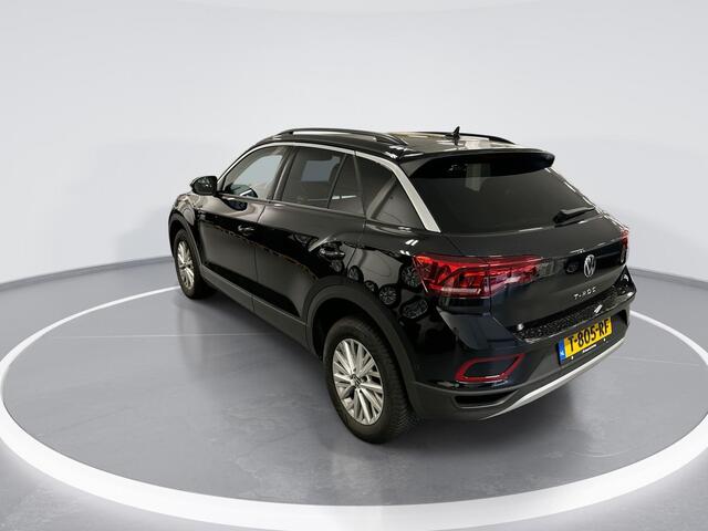Volkswagen T-Roc 1.5 TSI 150pk DSG Life · Camera · Apple/Android Car Play · Navigatie · P-Sensoren · Climatronic · 16'' Inch · Garantie t/m 15-08-2027 of 100.000km