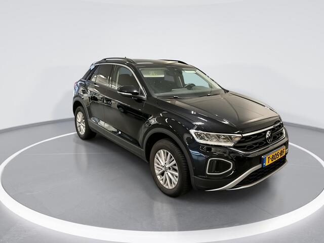 Volkswagen T-Roc 1.5 TSI 150pk DSG Life · Camera · Apple/Android Car Play · Navigatie · P-Sensoren · Climatronic · 16'' Inch · Garantie t/m 15-08-2027 of 100.000km
