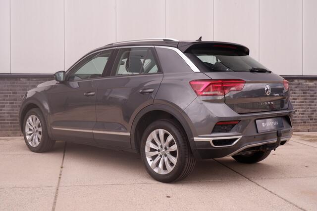 Volkswagen T-Roc 1.5 TSI Sport LED | Trekhaak | Carplay | Camera | Navi | Virtual Cockpit | PDC