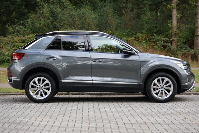 Volkswagen T-Roc 1.0 TSI Life Business LED, Navi, Adap Cruise, Apple Carplay, Massage, Adaptieve koplampen, DAB, etc.