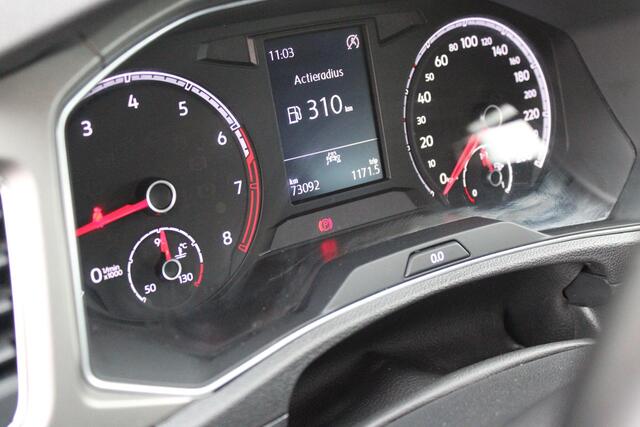 Volkswagen T-Roc 1.0 TSI 110PK STYLE BUSINESS | STOEL VERWARMING | CLIMATE CONTROL | ALL SEASON BANDEN | APPLE CARPLAY/ANDROID AUTO | ADAPTIVE CRUISE CONTROL | LICHTMETALEN VELGEN | DAB+ RADIO | PARKEERSENSOREN VOOR EN ACHTER |