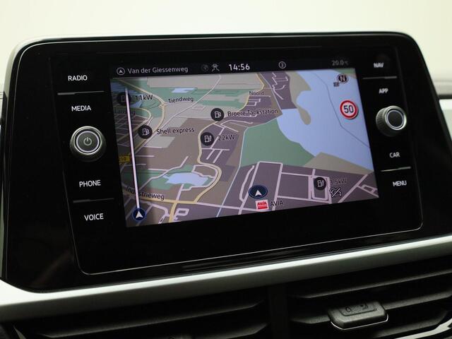 Volkswagen T-Roc 1.5TSI/150PK Life DSG · Navigatie · Apple/Android · Camera + Parkeersensoren · Garantie tot februari 2027