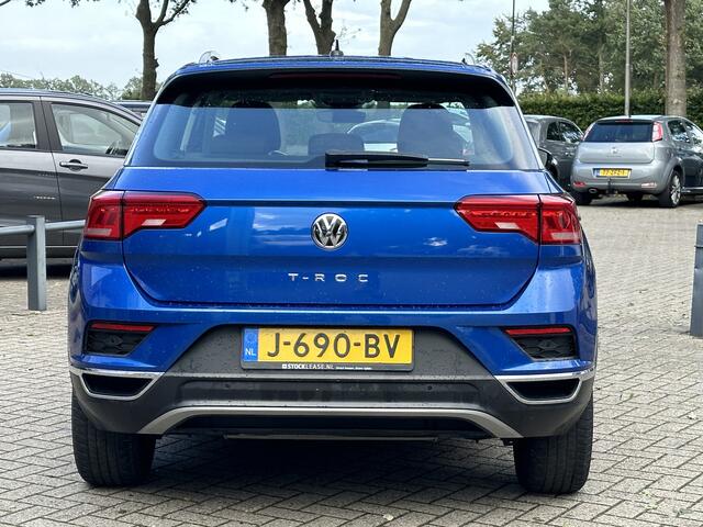 Volkswagen T-Roc 1.0 TSI Style Navigatie/Cruise/Climate control/Achterklep elektrisch bedienbaar Applecarplay/Android