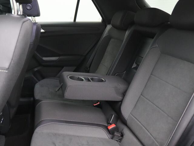 Volkswagen T-Roc 1.0 TSI R-Line Business 110PK Adaptieve Cruise Control, Stoelverwarming, Achterruitrijcamera, Navi, Full LED, 17" LM Velgen