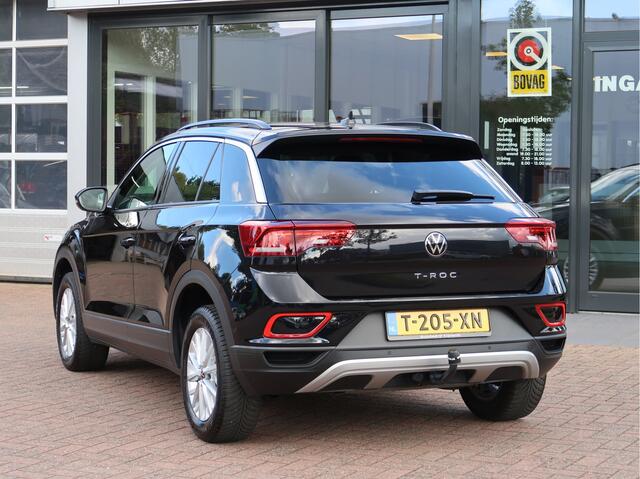 Volkswagen T-Roc 1.5 TSI Life Business | Trekhaak | Navi | Stoelverw | Clima | ACC