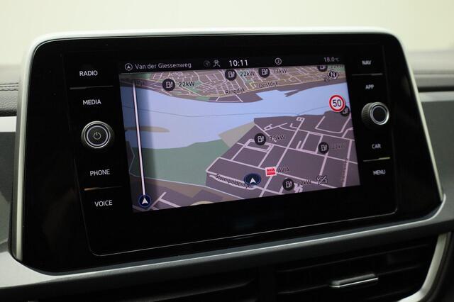 Volkswagen T-Roc 1.5TSI/150PK Style DSG · Navigatie · Apple Car Play · Trekhaak · Garantie tot januari 2027