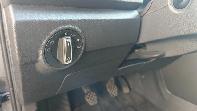 Volkswagen T-Roc 1.5 TSI 150PK STYLE - Carplay - Trekhaak - All in prijs