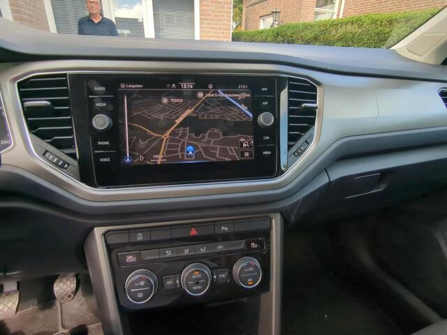 Volkswagen T-Roc 1.0 TSI 110pk Style Navigatie Carplay Climatronic