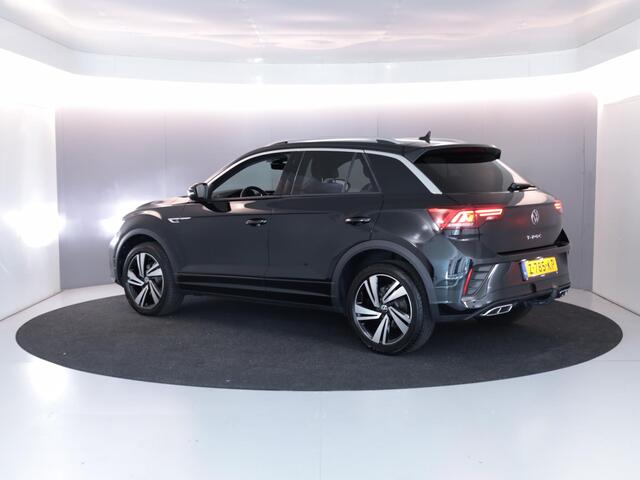 Volkswagen T-Roc 1.5 TSI R-Line 150 pk Automaat (DSG) | Verlengde garantie | Navigatie | Trekhaak (afneembaar) | Parkeersensoren (Park assist) | Achteruitrijcamera | R-Line |
