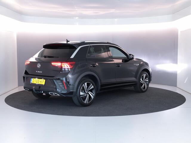 Volkswagen T-Roc 1.5 TSI R-Line 150 pk Automaat (DSG) | Verlengde garantie | Navigatie | Trekhaak (afneembaar) | Parkeersensoren (Park assist) | Achteruitrijcamera | R-Line |
