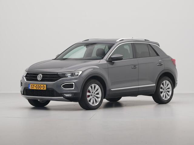 Volkswagen T-Roc 1.5 TSI 150pk DSG Sport Navigatie Trekhaak Virtual cockpit Acc Carplay 95