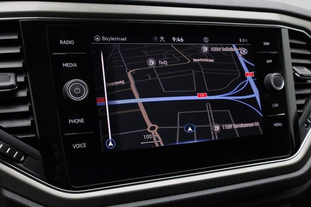 Volkswagen T-Roc 1.0 TSI 110 pk Style Business | Panoramadak | Achteruitrijcamera | Navigatie | Stoelverwarming | Adaptive Cruise