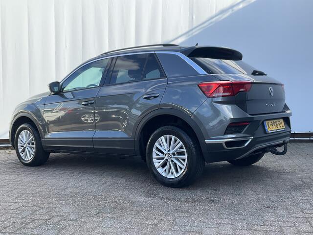 Volkswagen T-Roc 1.5 TSI Sport Trekhaak Automaat Adap.Cruise Navi Carplay PDC Stoelverw 49430KM!
