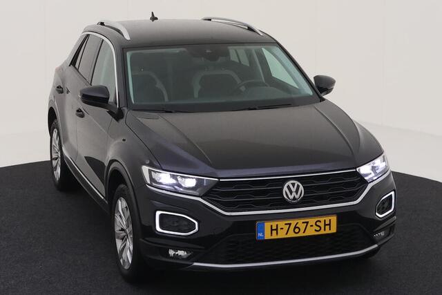 Volkswagen T-Roc 1.5 TSI Automaat Sport | Camera | 17" velgen | LED verlichting |