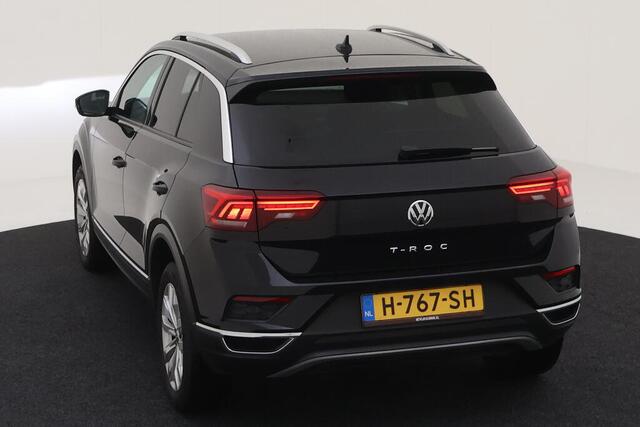 Volkswagen T-Roc 1.5 TSI Automaat Sport | Camera | 17" velgen | LED verlichting |
