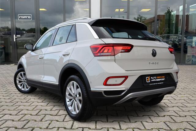 Volkswagen T-Roc 1.5 TSI Style | Camera | ACC | DAB | Fabrieksgarantie |