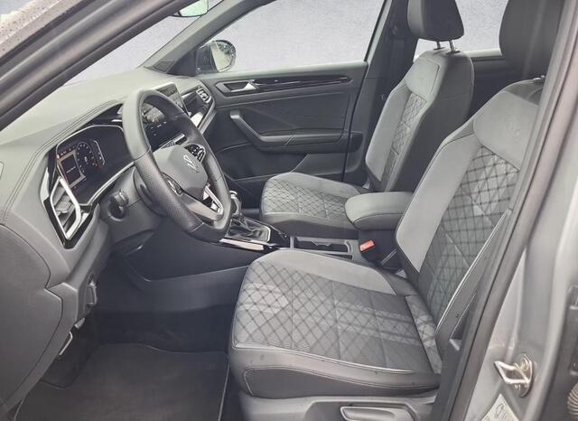 Volkswagen T-Roc 1.5 TSI R-LINE ADAP CRUISE STOELVERW. TREKH. APPLE
