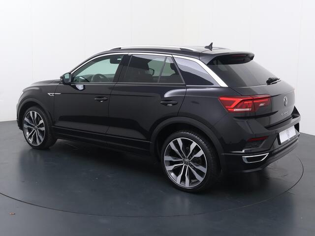 Volkswagen T-Roc 1.5 TSI Sport Business R | 150 PK | Navigatiesysteem | Climate control | Elek. achterklep | R-Line |