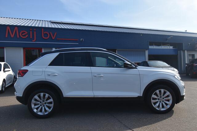Volkswagen T-Roc 1.5 TSI Sport , VIRTUAL COCKPIT , NAVI , LED KOPL , PDC V+A , A UITRIJ CAM ,