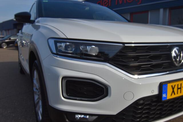 Volkswagen T-Roc 1.5 TSI Sport , VIRTUAL COCKPIT , NAVI , LED KOPL , PDC V+A , A UITRIJ CAM ,