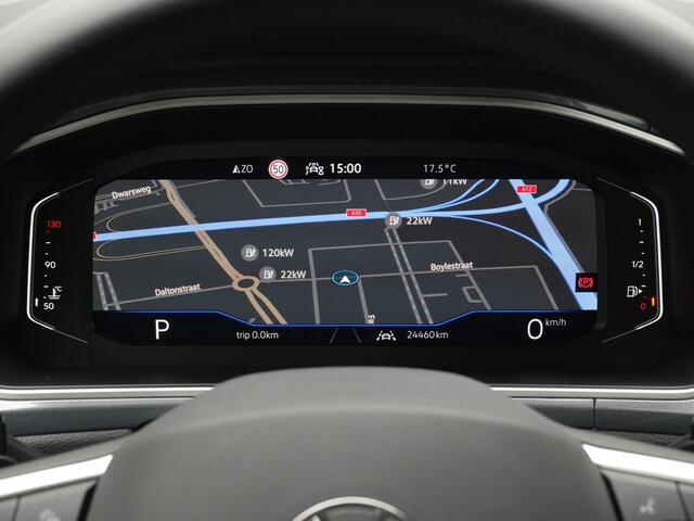Volkswagen T-Roc 1.5 TSI 150 pk DSG Style | LED koplampen | Stoelverwarming | ErgoActive bestuurdersstoel | Afn. Trekhaak | Carplay | Adaptive Cruise | Park assist | 17 inch