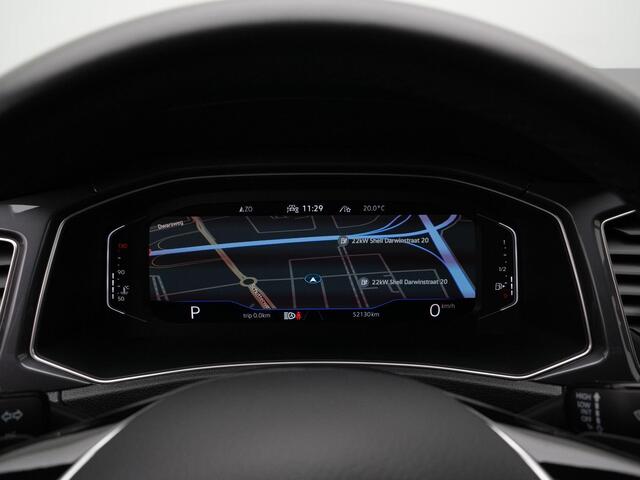 Volkswagen T-Roc 1.5 TSI 150 pk DSG Sport Business R / R-Line | Panoramadak | Trekhaak | Stuur-/stoelverwarming | Achteruitrijcamera