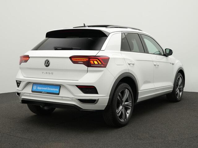 Volkswagen T-Roc 1.5 TSI 150 pk DSG Sport Business R / R-Line | Panoramadak | Trekhaak | Stuur-/stoelverwarming | Achteruitrijcamera