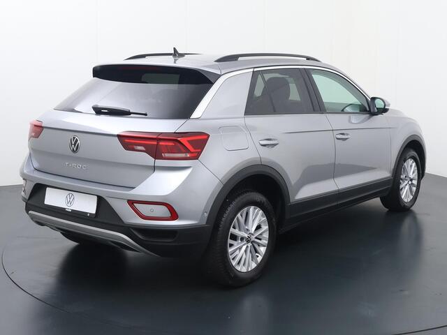 Volkswagen T-Roc 1.0 TSI Life | | 110 PK | Adaptive Cruise Control | Parkeersensoren | Apple CarPlay/ Android Auto