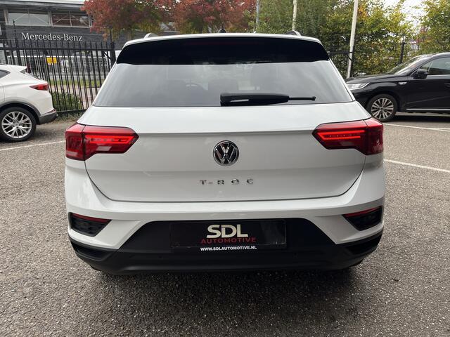 Volkswagen T-Roc 1.0 TSI Style // ADAPT. CRUISE // CLIMA // NAVI // STOELVERWARMING // PDC V+A //