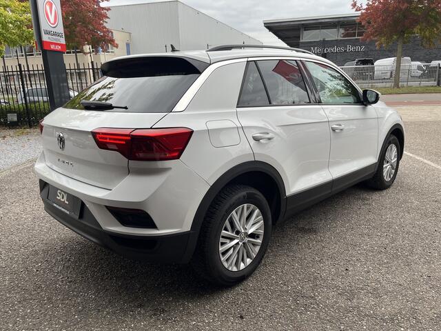 Volkswagen T-Roc 1.0 TSI Style // ADAPT. CRUISE // CLIMA // NAVI // STOELVERWARMING // PDC V+A //