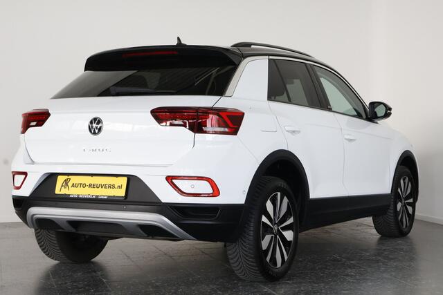 Volkswagen T-Roc 1.0 TSI Move / LED / Navi / CarPlay / DAB+ / 4S Banden