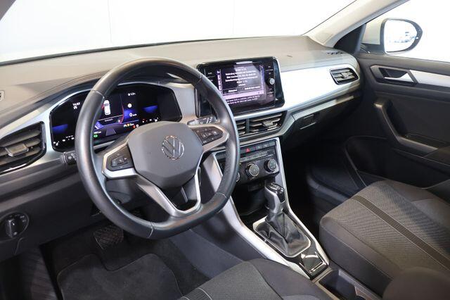 Volkswagen T-Roc 1.5 TSI (110kW/150 pk) DSG-7 AUT. ** LED, VIRTUAL, LANE ASS, TREKH, 17-inch LMV, PRIVACY ** 1e EIG - UNFALLFREI ** ** INFORMEER OOK NAAR ONZE AANTREKKELIJKE FINANCIAL-LEASE TARIEVEN **