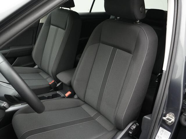 Volkswagen T-Roc 1.5 TSI 150 pk DSG Life Edition | Achteruitrijcamera | LED Plus koplampen | Park Assit | Side Assist | Carplay