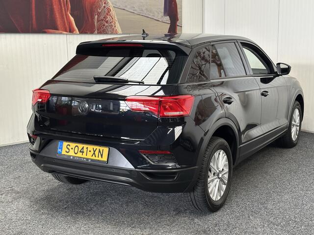 Volkswagen T-Roc 1.0 TSI STYLE ADAPTIVE CRUISE CONTROL AIRCO STOELVERWARMING BLUETOOTH TELEFOON MEDIA VOORBEREIDING PDC ZEER MOOI !! 3010