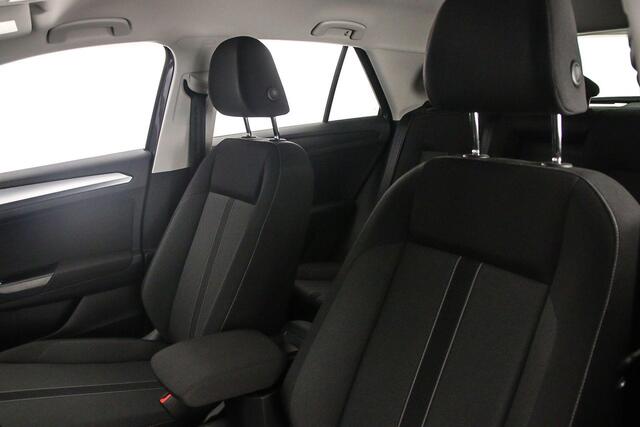 Volkswagen T-Roc Life Edition 1.5 TSI 150pk DSG Automaat Adaptive cruise control, Achteruitrijcamera, LED koplampen, Airco, DAB, Radio, App connect, Parkeersensoren