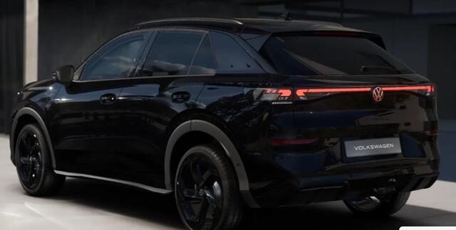 Volkswagen T-Roc 1.5 eTsi R-Line First Edition