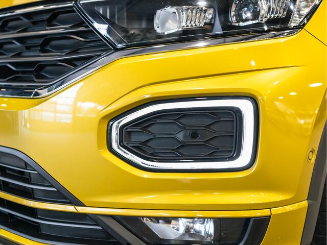 Volkswagen T-Roc Cabrio 1.5 TSI R-Line Automaat Navigatie | Camera | Carplay/Android