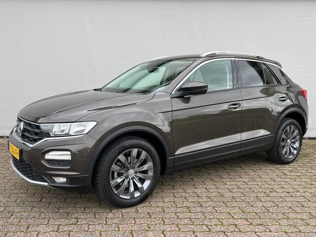 Volkswagen T-Roc 1.5 TSI 150 PK | DSG | Style | NL auto van 1e eigenaar | Dealeronderh. | Nieuwstaat