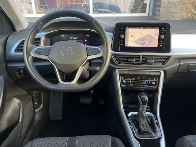Volkswagen T-Roc 1.5 TSI AUT. LIFE VIRTU - NAVI - AFN. TREKH. - PDC
