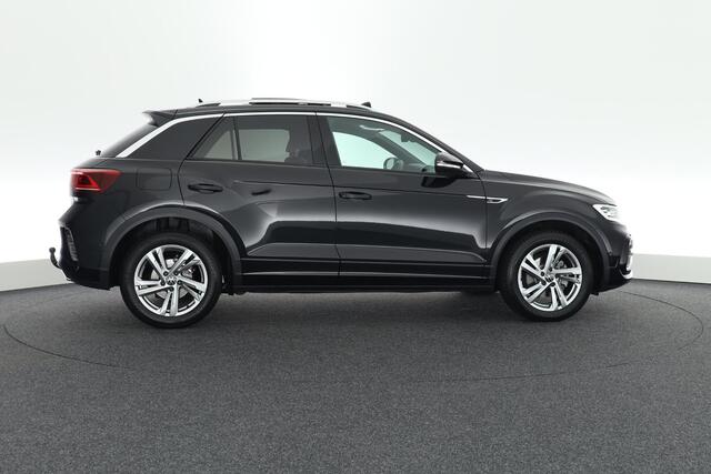 Volkswagen T-Roc 1.5 TSI 150pk DSG R-Line Business+ Panoramadak Trekhaak Camera Matrix Keyless Stoelverwarming