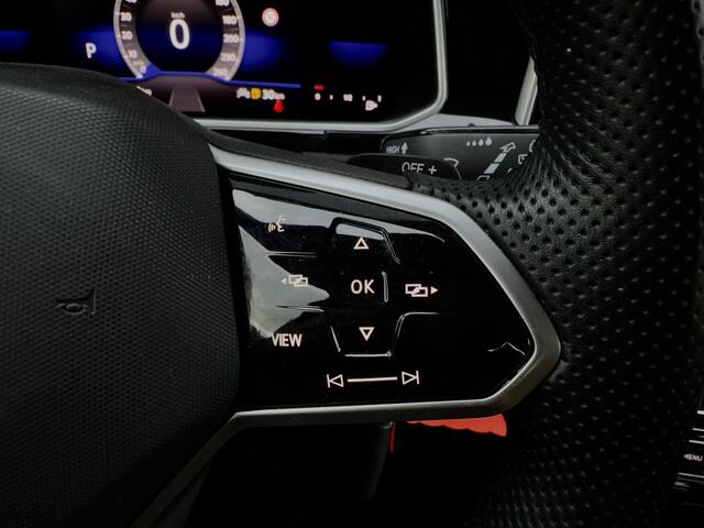 Volkswagen T-Roc 1.5 TSI R Line Facelift/LED/Camera/Carplay/Massage