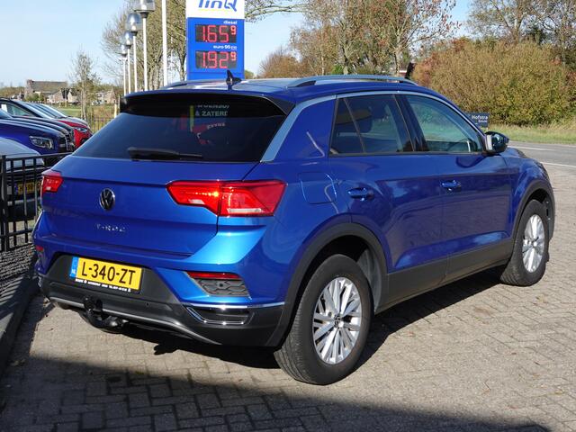Volkswagen T-Roc 1.0 TSI 110PK Style Business TREKH. | NAVI | ADAPT. CRUISE | LMV | CAMERA