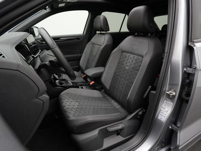 Volkswagen T-Roc 1.5 TSI 150 pk DSG R-Line | Panoramadak | IQ Light | Carplay | Parkeersensoren voor/achter | Adaptive Cruise