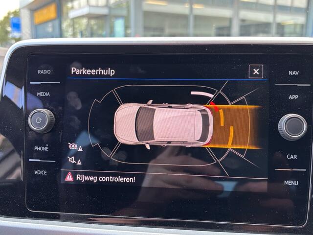 Volkswagen T-Roc 1.0 TSI GOAL EDITION AIRCO NAVI PDC LMV STOELVW