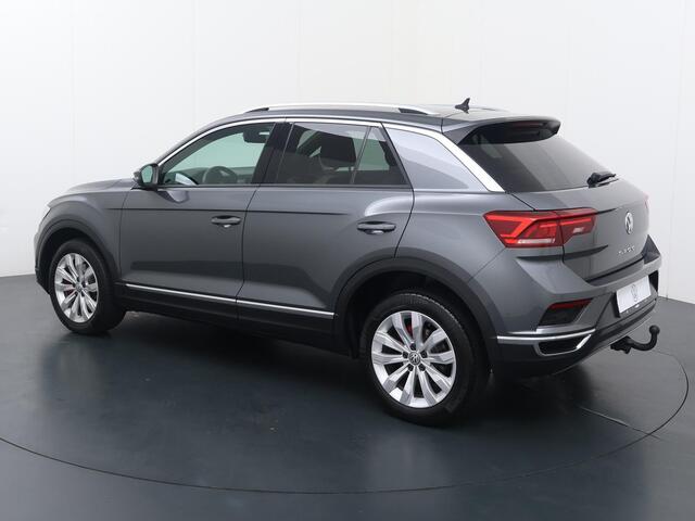 Volkswagen T-Roc 1.0 TSI Sport | 115 PK | Multifunctioneel stuurwiel | Cruisecontrol | Parkeersensoren |