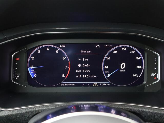 Volkswagen T-Roc 1.0 TSI Sport | 115 PK | Multifunctioneel stuurwiel | Cruisecontrol | Parkeersensoren |